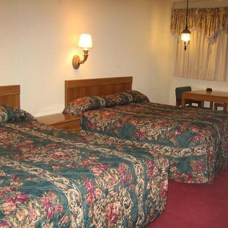 Mountain Trail Inn Logan 객실 사진