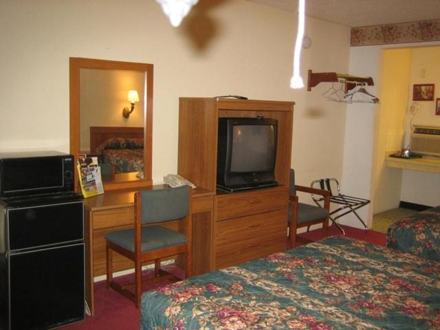 Mountain Trail Inn Logan 객실 사진